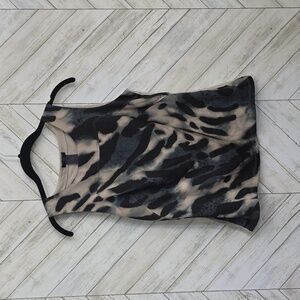 Ann Taylor sleeveless Print Top Size Small